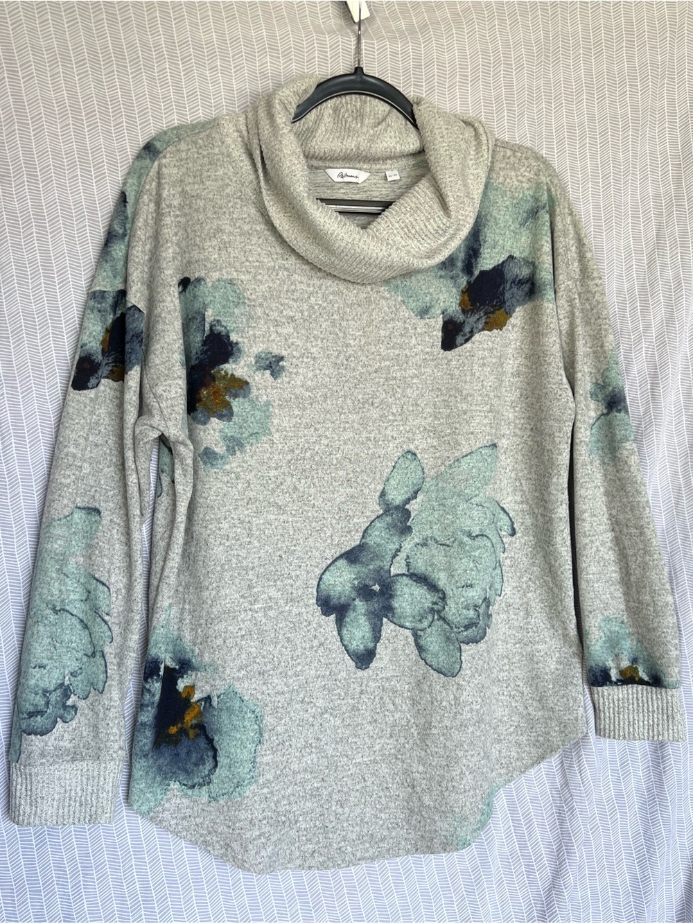 XL Reitmans Cowl Sweater